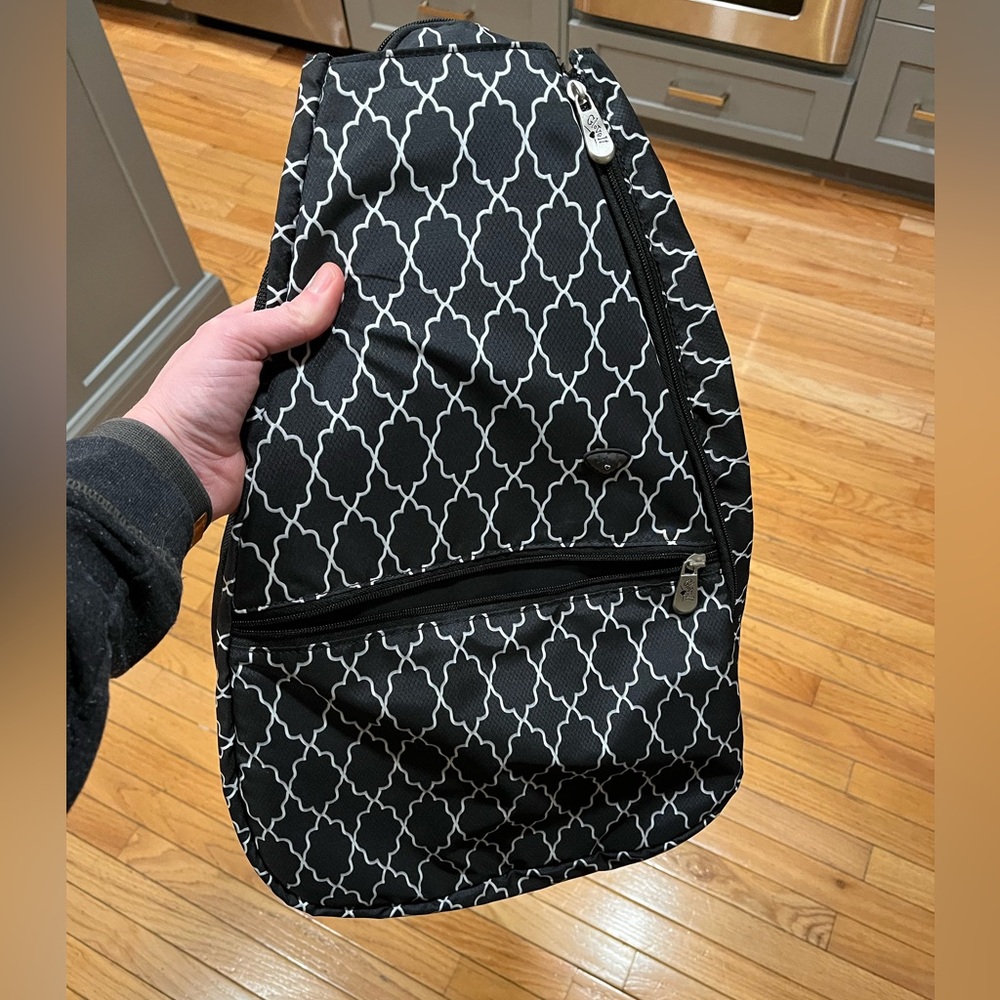 Ladies Printed Pickleball Sling Bag -black Pattern Designed For Pickleball e21